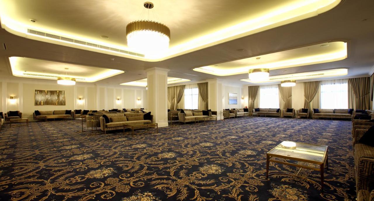Vittori Palace Hotel And Residences Riyadh Exterior photo The interior of the hotel
