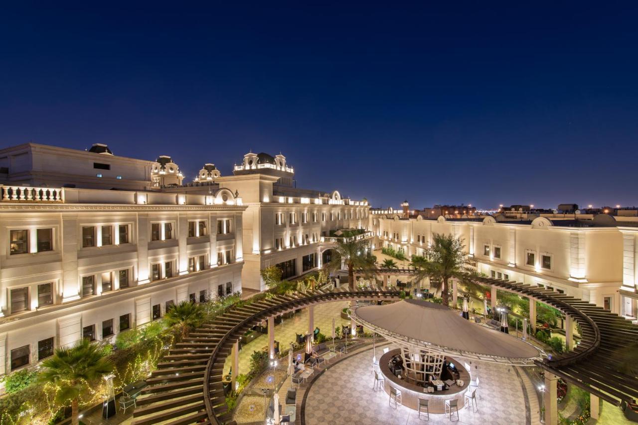 Vittori Palace Hotel And Residences Riyadh Exterior photo The St. Regis Cairo