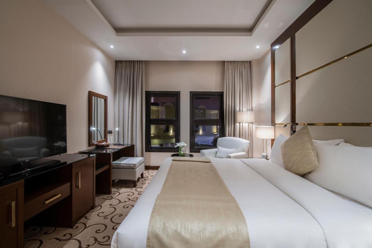 Vittori Palace Hotel And Residences Riyadh Exterior photo Deluxe Room